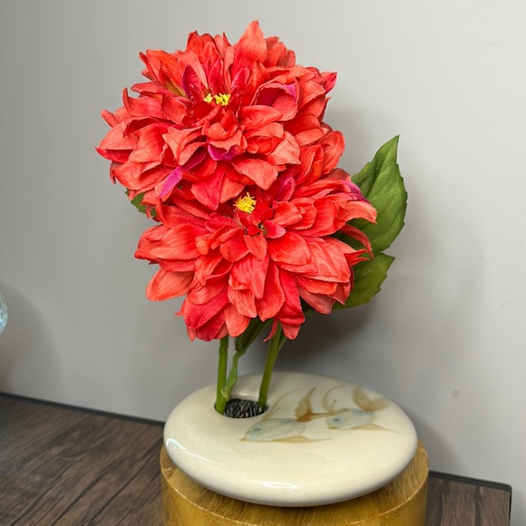 Fishy Round Ceramic Ikebana Pottery Vase - Picture 7 of 7